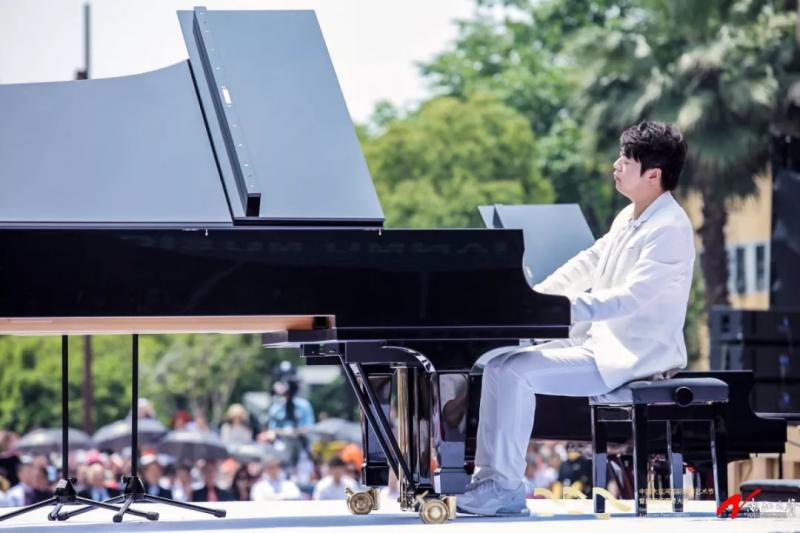 郎朗携手国际钢琴艺术家合奏 2019中国大运河国际钢琴艺术节开幕
